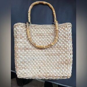 Eddie Bauer straw woven handbag featuring bamboo handles
